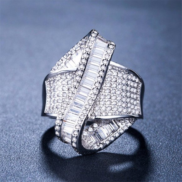 Jewelry - NEW Infinity  925 Silver White Sapphire Ring